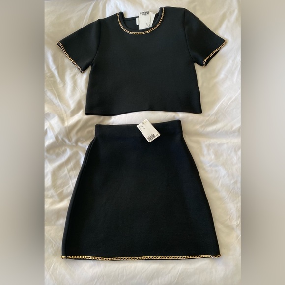 H&M Dresses & Skirts - H&M Black Chain-Trim Two-Piece Skirt Set. BRAND NEW W TAGS.